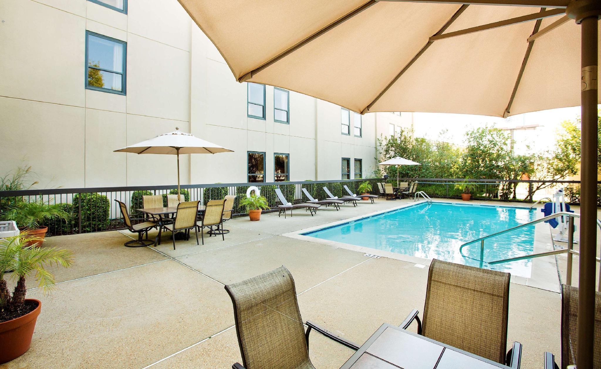 Hampton Hotel 3*